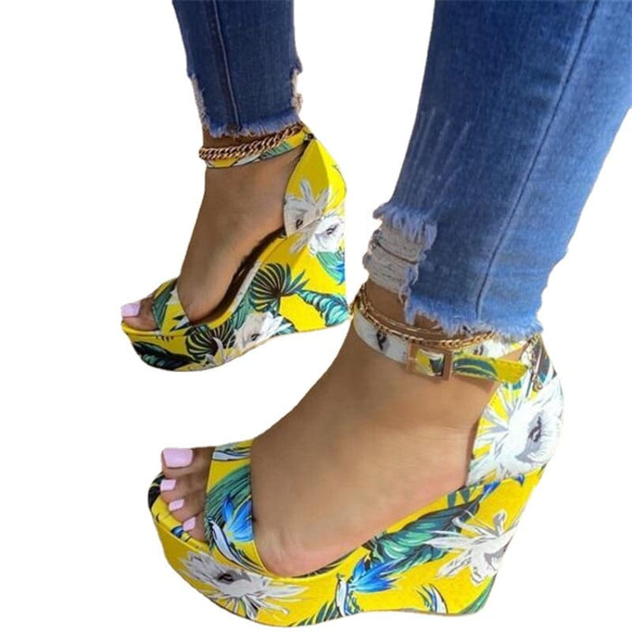 2022 New Sexy Girls Summer Design Party Women Shoes High Heels Buckle Ankle Strap Sandals Women Flowers Open Toe Sandals